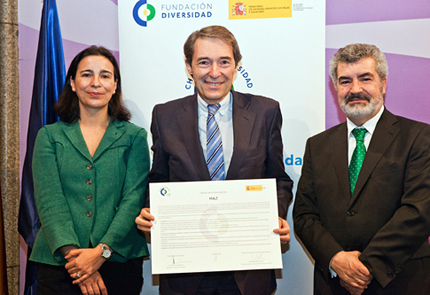 Mutua MAZ participa en el acto de firma del Charter de la Diversidad